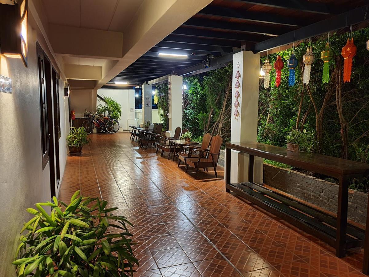 Nan Lanna Hotel Extérieur photo